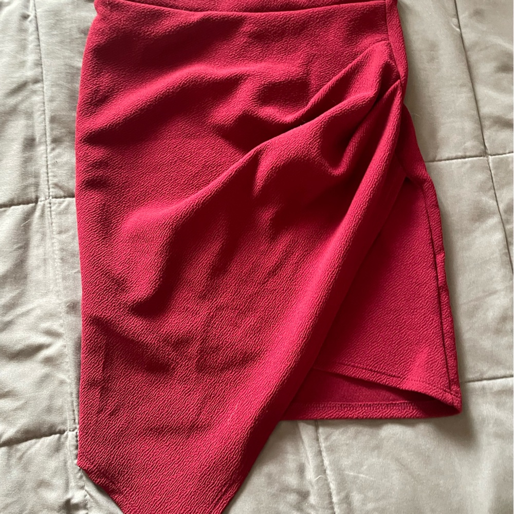 Red skirt